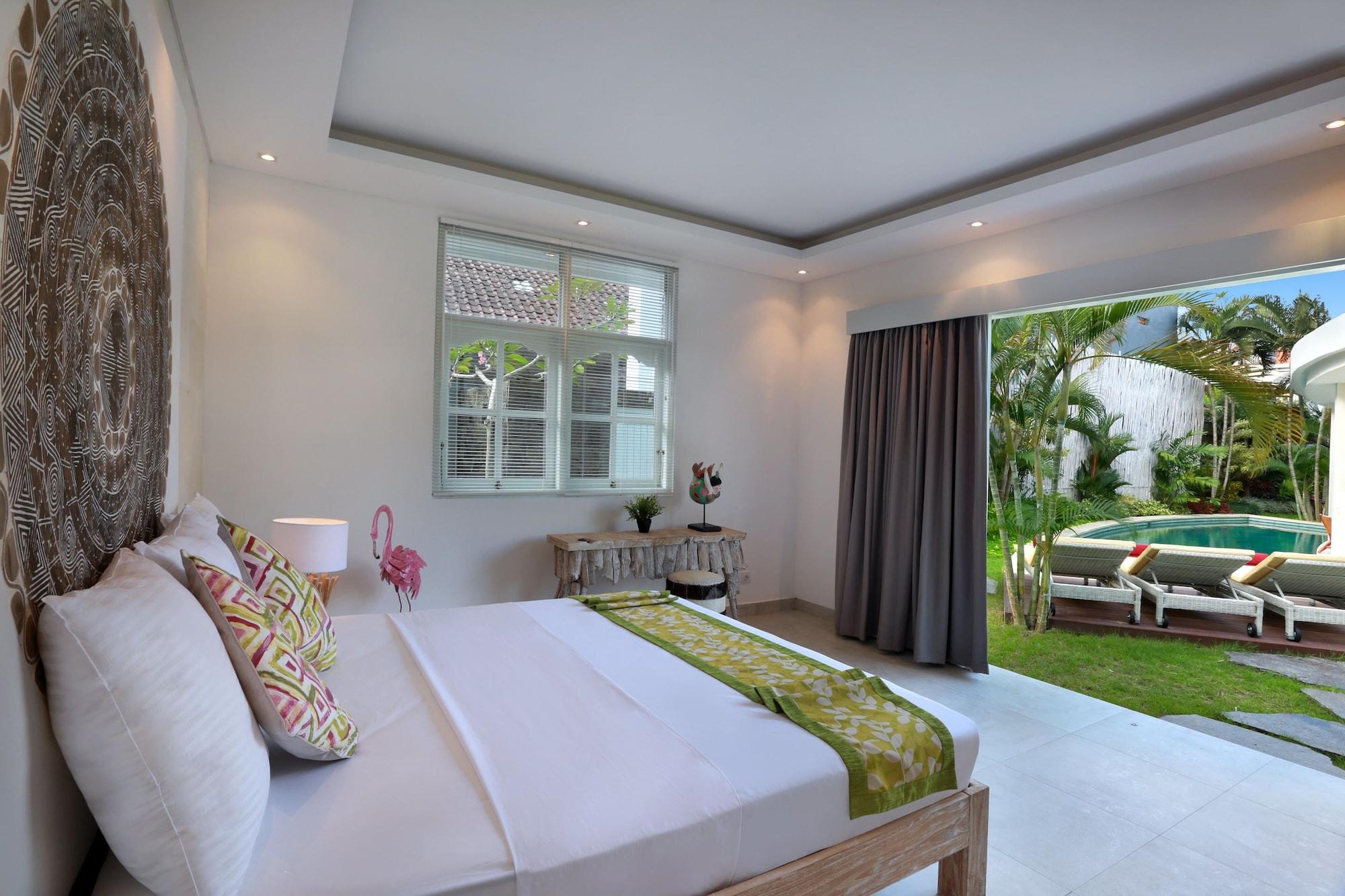 Seminyak White Design Villa Luaran gambar