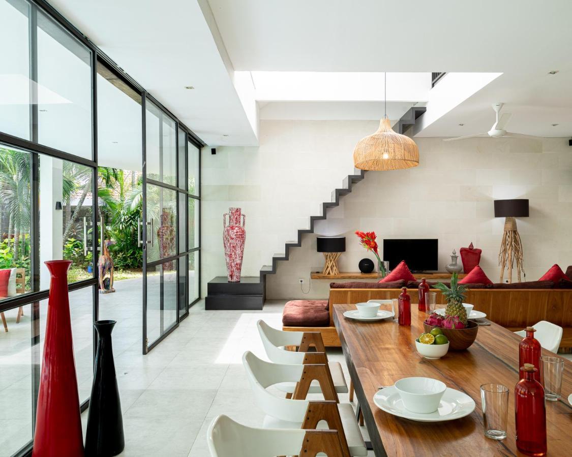 Seminyak White Design Villa Luaran gambar