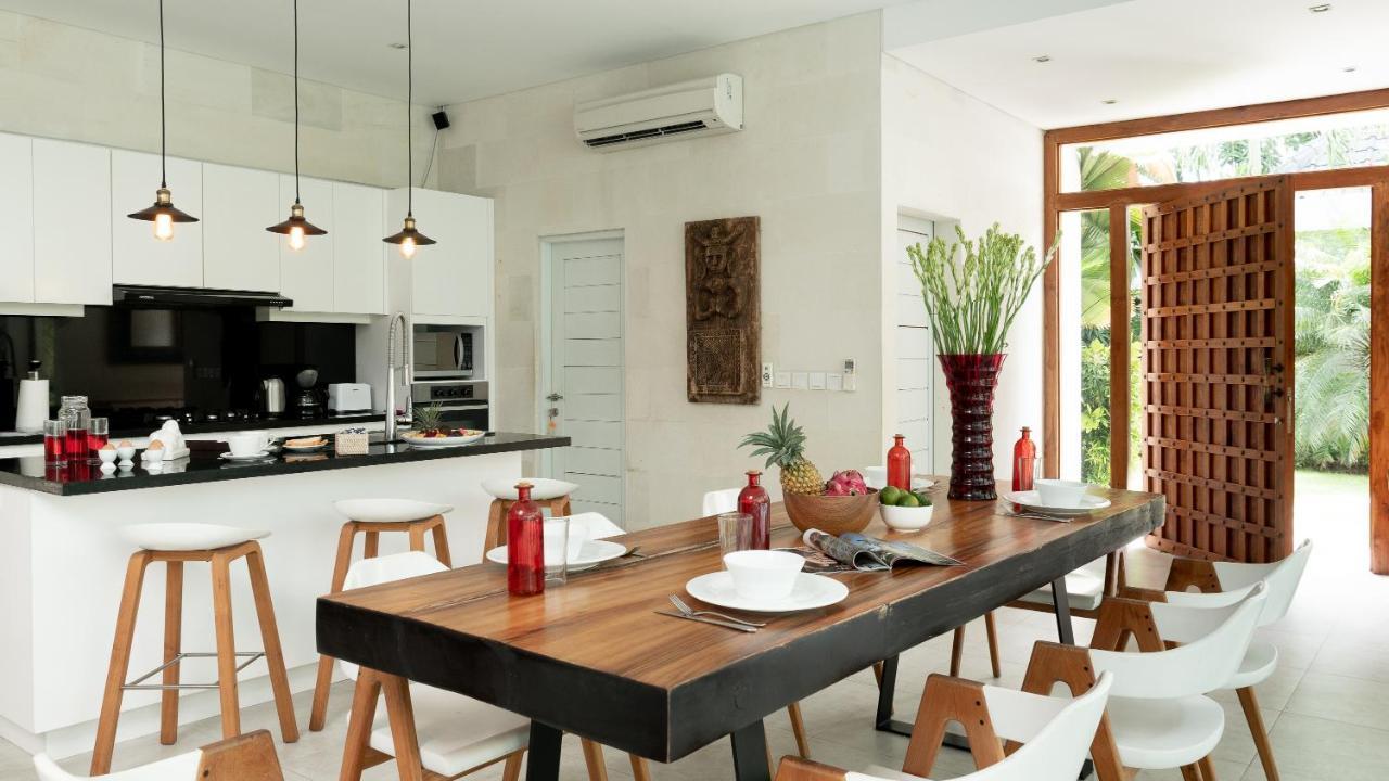 Seminyak White Design Villa Luaran gambar