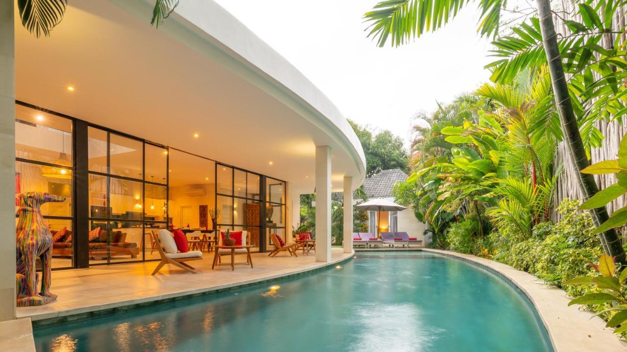 Seminyak White Design Villa Luaran gambar